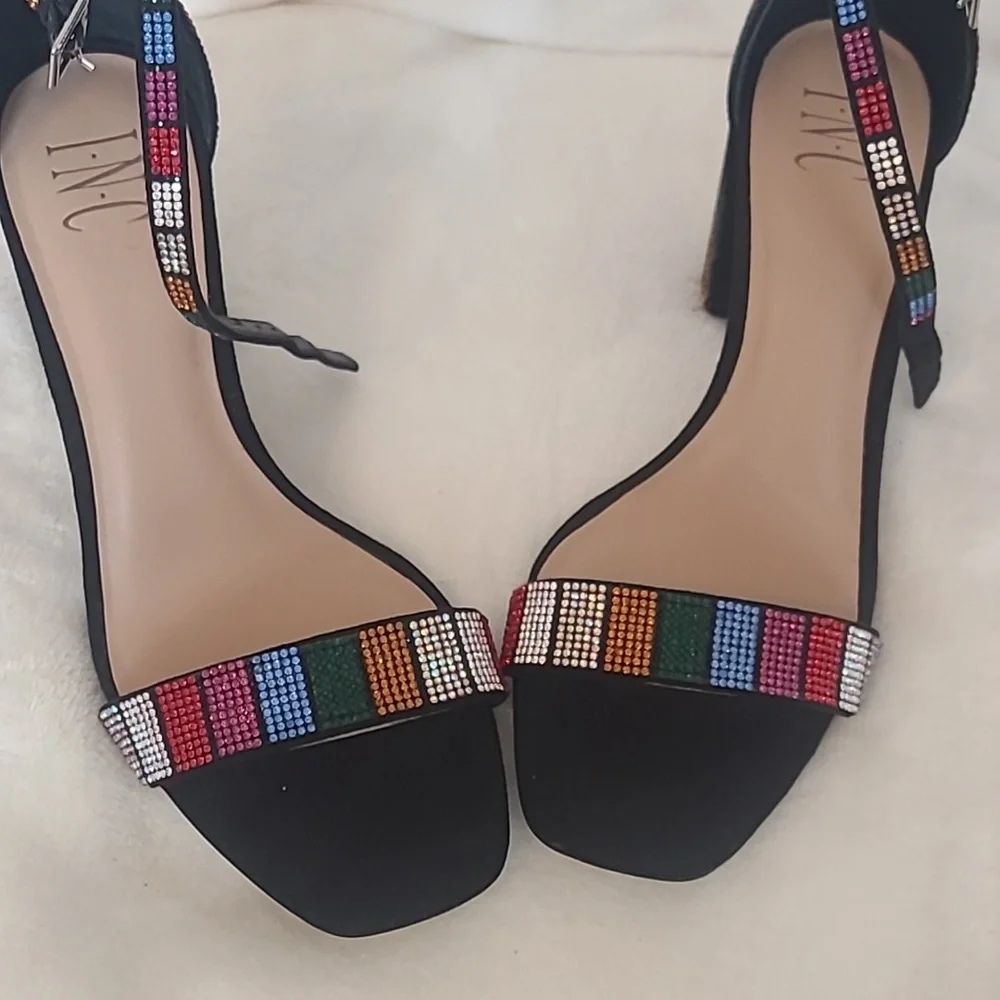 International Concept rhinestone heel - Picture 2 of 5